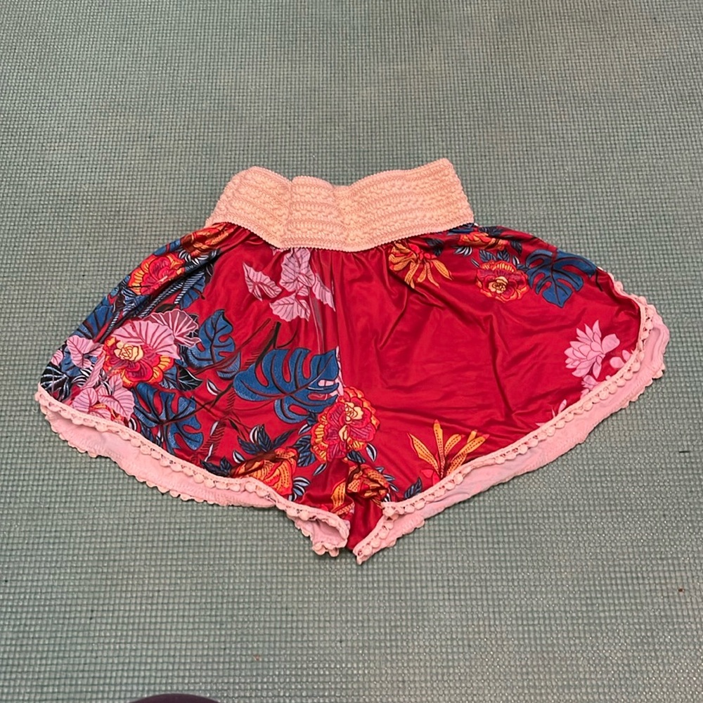 Loveu.Dear lounge shorts.
